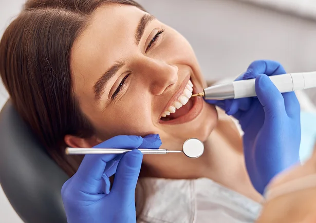 Teeth Whitening Treatment in Kalyan at our dental clinic