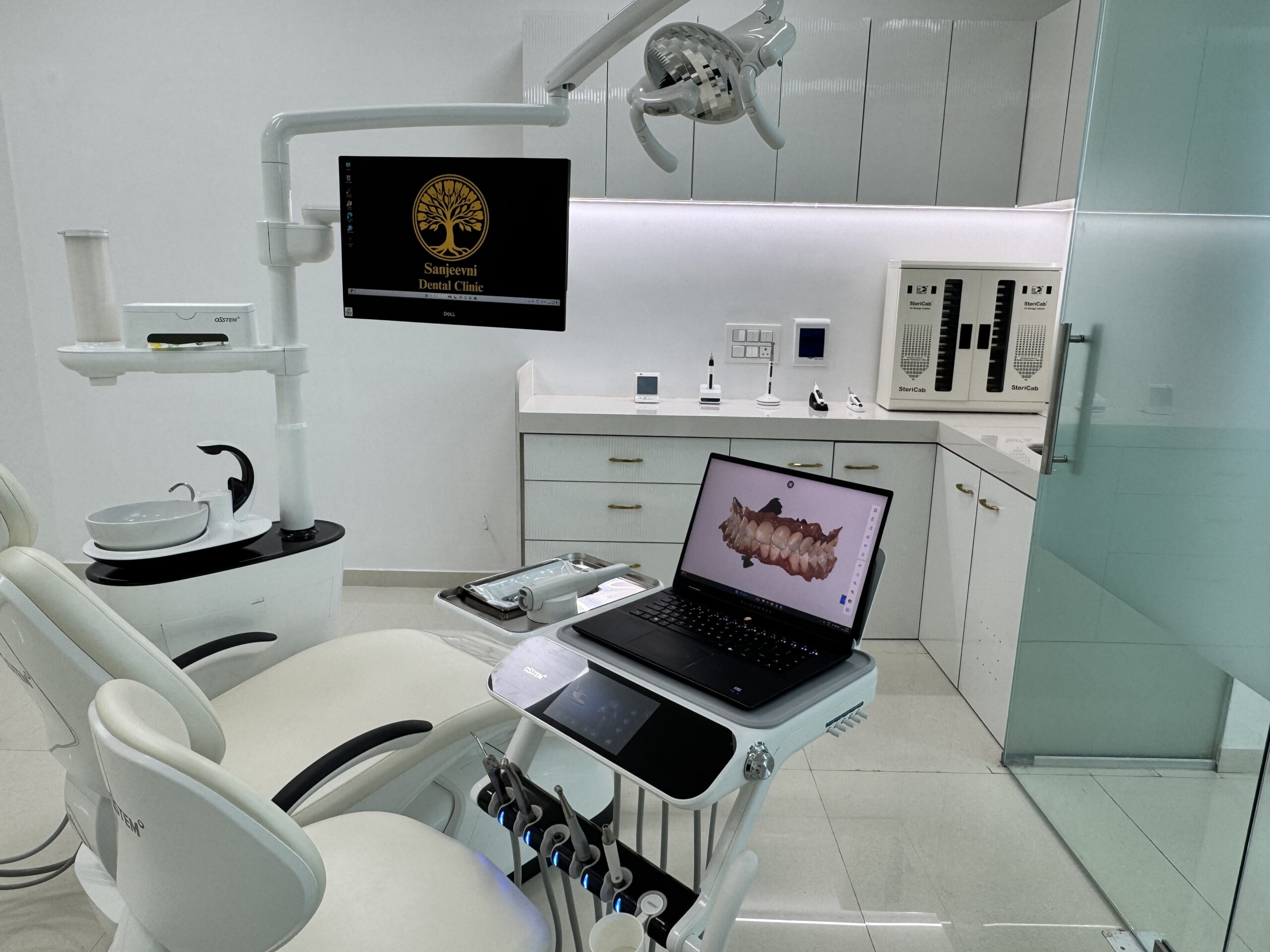 dentist in kalyan west khadakpada