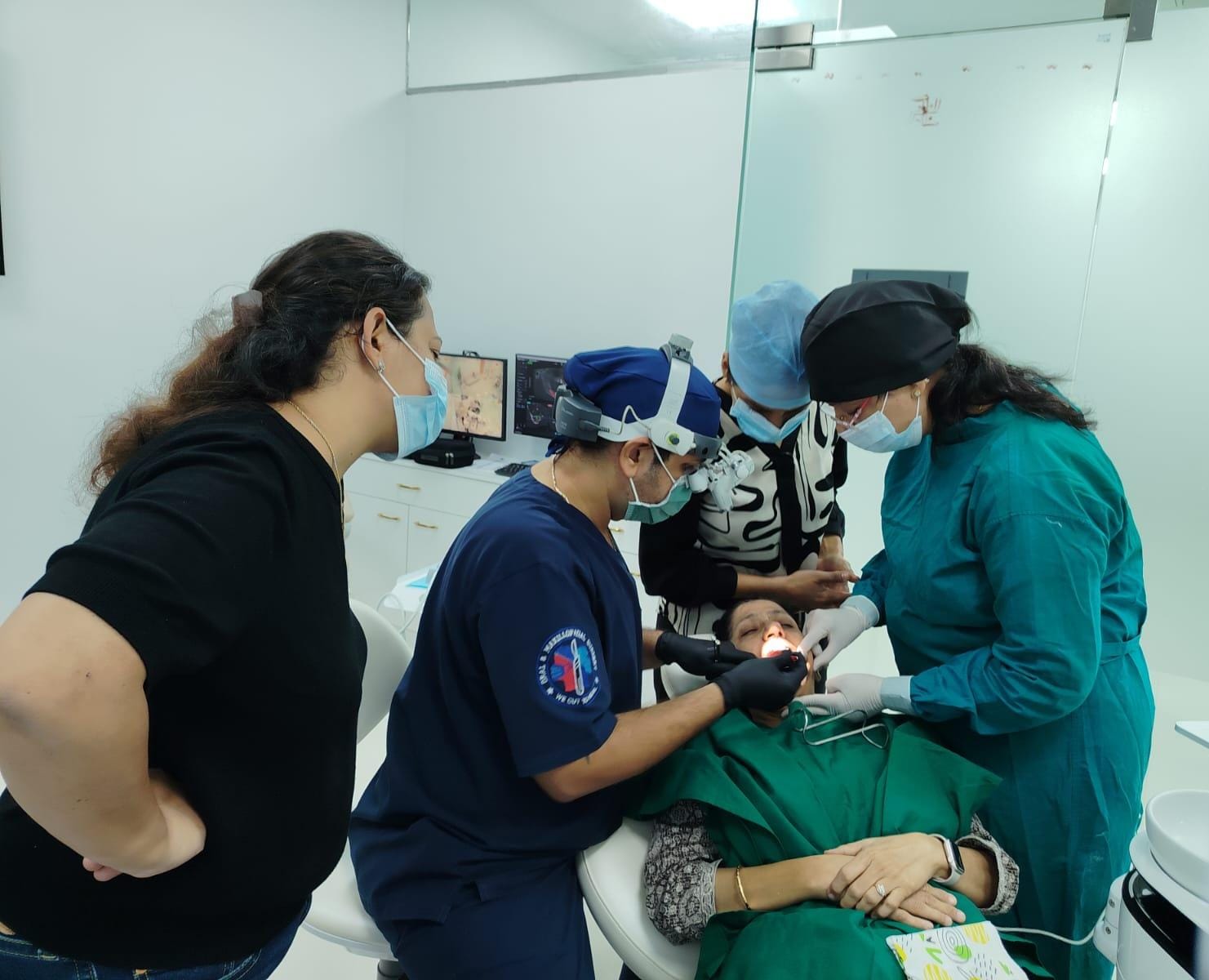Tooth pain treatment in Kalyan by a professional dental team